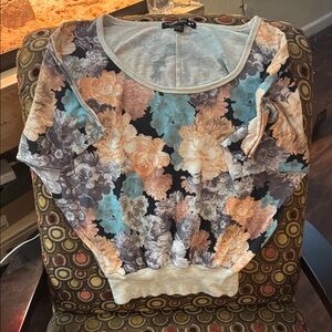 Floral Print Top with Short Sleeves